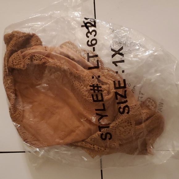 New Zenana Outffiters lace Removable pads halter bralette size XL - Picture 4 of 8